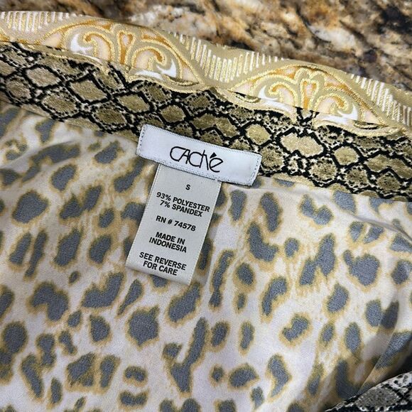 Cache Leopard Print Long Sleeve Collared Button Snap Shirt Size S - Picture 5 of 10